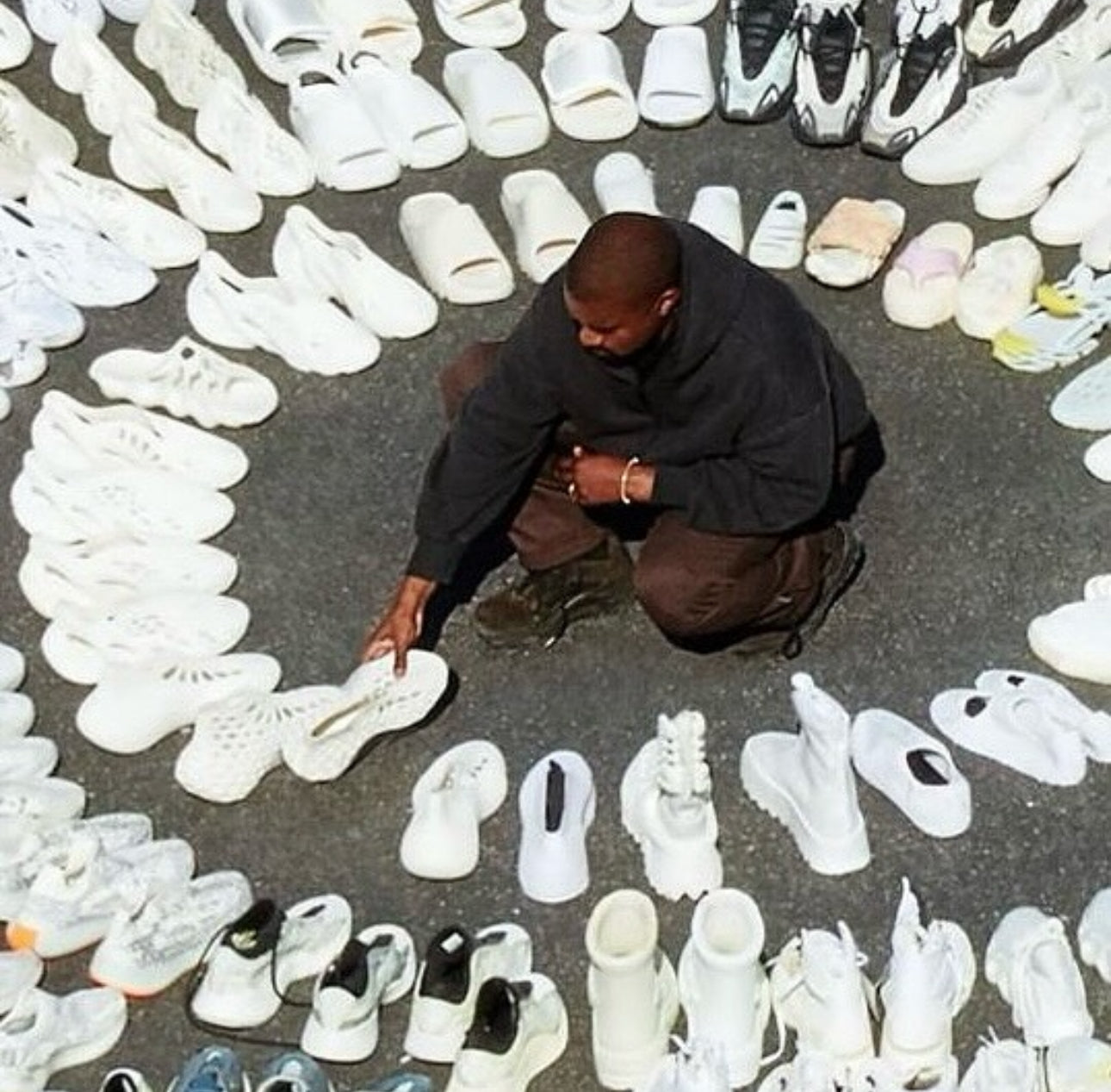 Adidas Yeezy MDVL SLS Print Single Shoe Sample